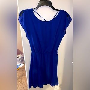 Blue short sleeve dress